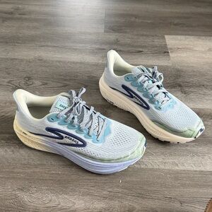 Brooks Women’s Ghost 17